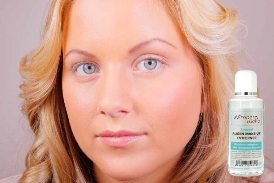 Lash Tinting with BINACIL - Step 1 Lash Tinting with BINACIL - Step 1